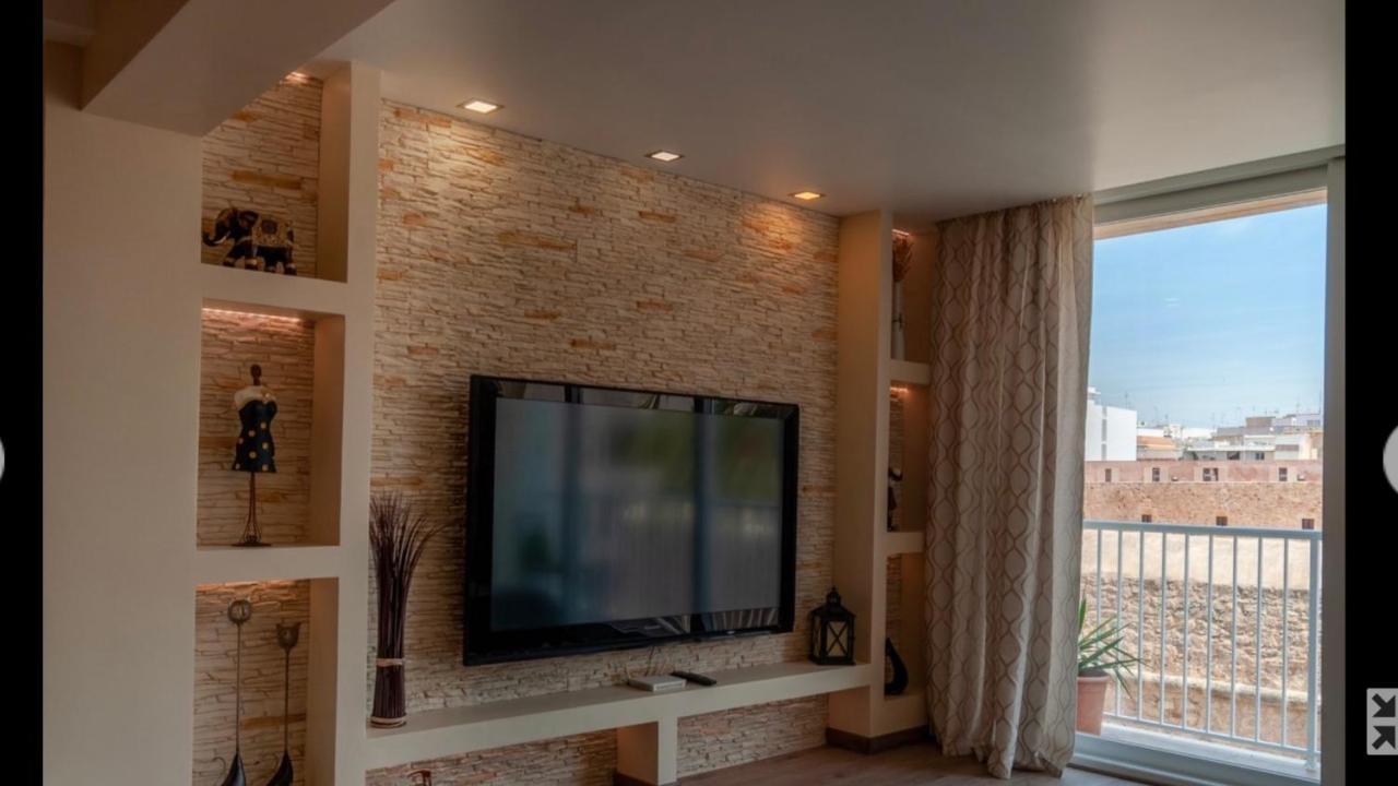 Apartamento Precioso A Dos Minutos De La Playa サンタ・ポラ エクステリア 写真